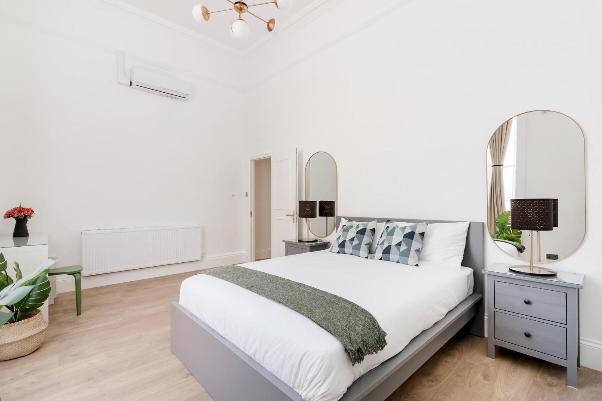 Majestic Luxury Apartment In Marylebone Londra Esterno foto