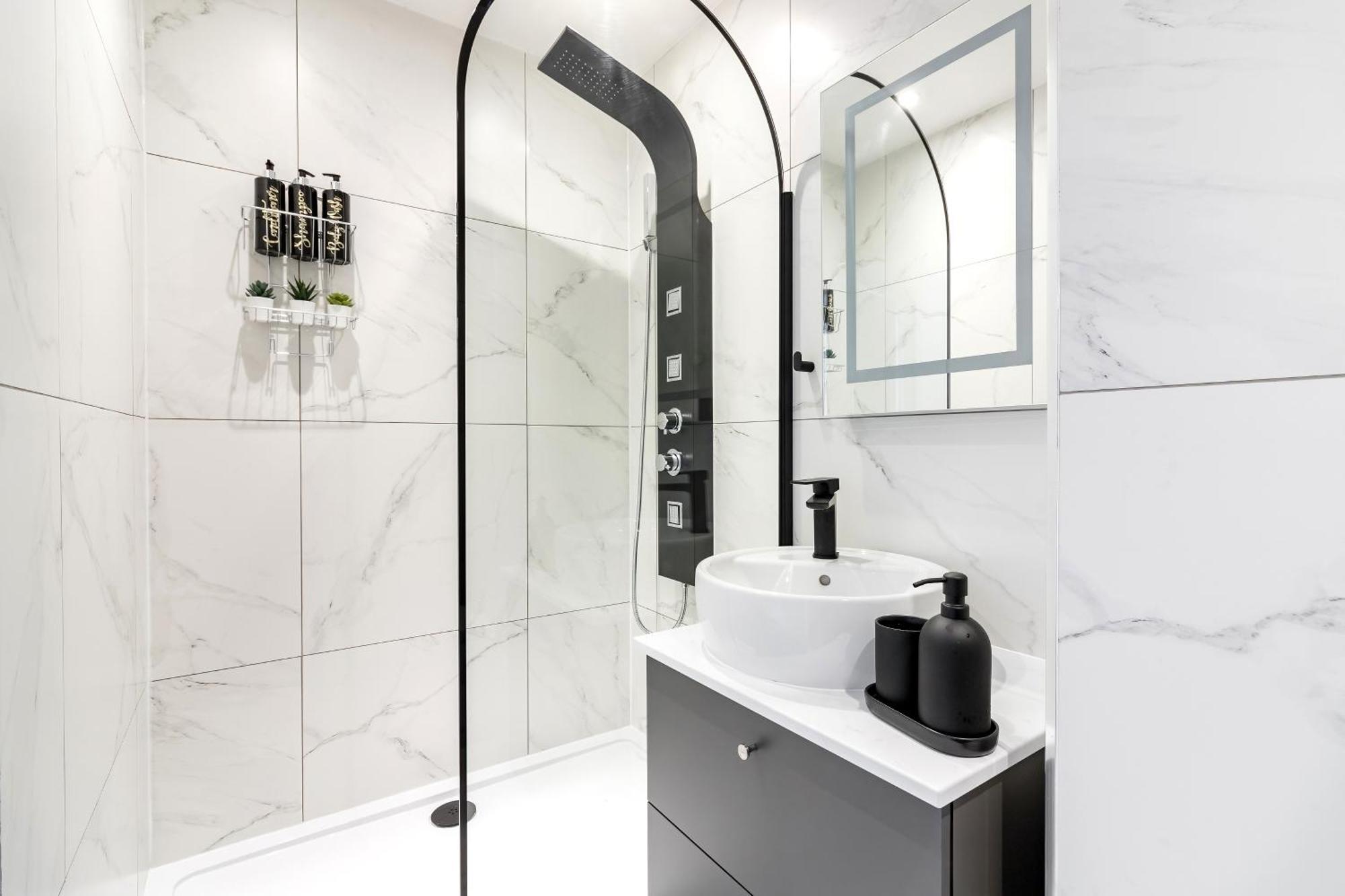Majestic Luxury Apartment In Marylebone Londra Esterno foto